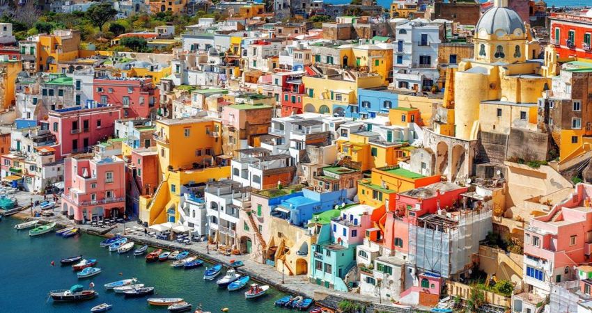Uçaklı Akdeniz`in İncileri Güney İtalya & Amalfi Kıyıları & Puglia & Capri Adası Turu