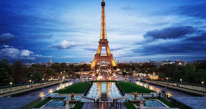 Kurban Bayramı Özel Uçaklı Benelux & Fransa & Almanya Turu ( 5 Ülke Bir Arada )