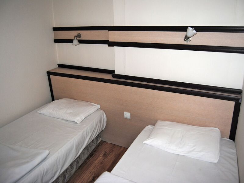 Anzac House Youth Hostel