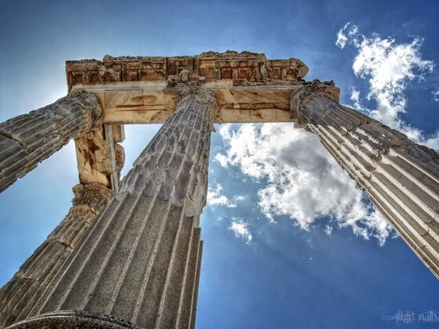 Bergama Aşıklar Şelalesi (Günübirlik)