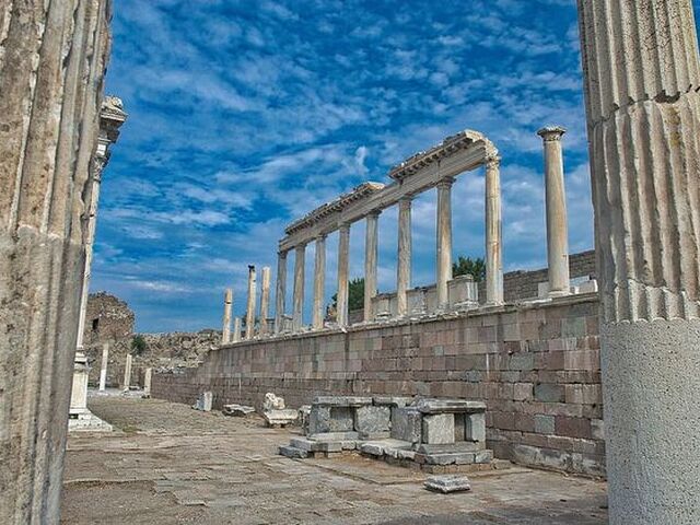 Bergama Aşıklar Şelalesi (Günübirlik)