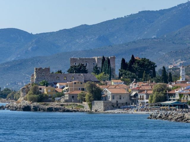 Ege'nin Gizli Cenneti Samos Adası Kuşadası Hareketli ( 4 Gece Konaklamalı Ekonomik )